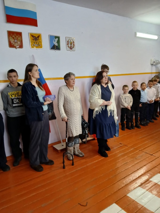 СВОих не бросаем!.